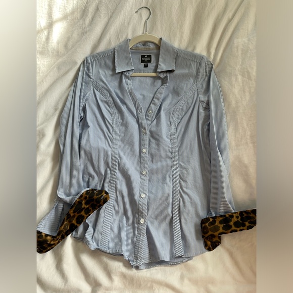 Express brand The Essential shirt, size Medium - Picture 2 of 6